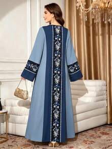 SHEIN Najma 大码女式几何仿钻印花撞色蓝色连衣裙，女士时尚V领长袖长款连衣裙，优雅阿拉伯风格服装，春夏礼服 - 彩色 - 查看 2