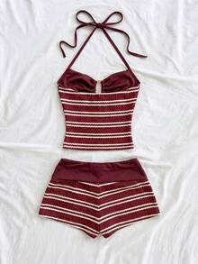 SHEIN Bộ đồ đôi cho bé gái tuổi teen, gồm áo croptop dệt kim jacquard màu đỏ trắng và quần short cạp chun, thích hợp mặc hàng ngày, đi biển, ăn trưa, tụ họp. - Đỏ - Xem 2