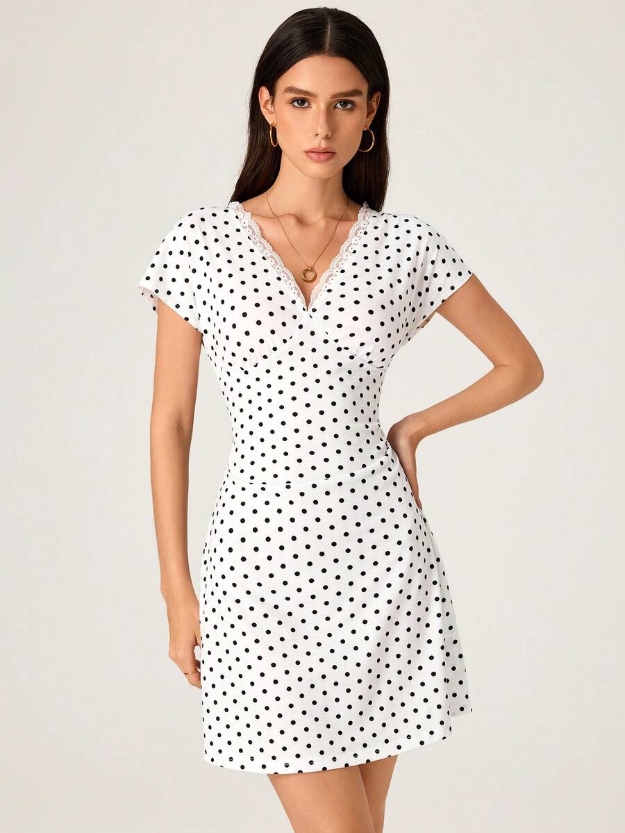 SHEIN BASICS Đầm ngắn tay cổ chữ V ôm sát, viền ren, chấm bi dành cho nữ - Đen và trắng - Xem 1