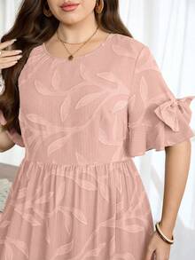 Lacomfia Gaun Lengan Pendek Minimalis Elegan Wanita Warna Hijau dengan Motif Alam dan Hiasan Pita di Manset - Berwarna merah muda - View 7