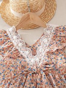 SHEIN Vintaside Kids 2025夏季新款女童碎花荷葉袖V領收腰露背A字洋裝，鄉村風時尚少女裙 - 粉色 - 查看 8