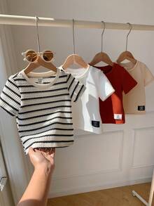 SHEIN Bộ 4 áo thun ngắn tay kẻ sọc dệt kim đa năng dễ thương cho bé trai mùa hè, kiểu dáng thường ngày, dễ phối đồ. - Nhiều màu - Xem 3