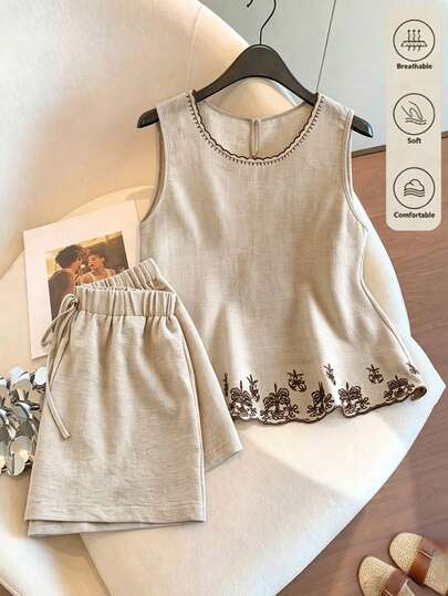 SHEIN Franclia Bộ 2 món áo sơ mi và quần short thêu họa tiết, trang phục màu xanh đa năng với viền ren, trang phục mùa hè thoải mái, bộ 2 món phong cách Pháp cổ điển dành cho nữ.