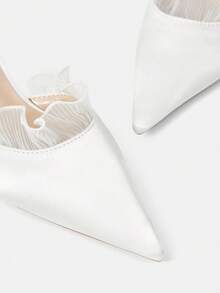CUCCOO HITCHD 女鞋 女士高跟鞋 春夏通勤约会尖头细跟中跟优雅风缎米色后跟三层鞋花叶设计小众气质宴会伴娘鞋 - 白色 - 查看 5