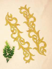 2/4PCs Golden Hollow Embroidered Cloth Patch With Adhesive, Used For Clothing Accessories, Simple Atmosphere - multicolor - View 2