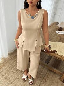 SHEIN LUNE Plus Size Women's Solid Color Round Neck Spring/Summer Button Decorated Vest And Capri Pants Casual Vacation 2-Piece Set - Khaki - View 4