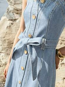 MOTF PREMIUM WOMEN'S SINGLE-BREASTED BELTED SLIP DENIM DRESS - Light Wash - View 2
