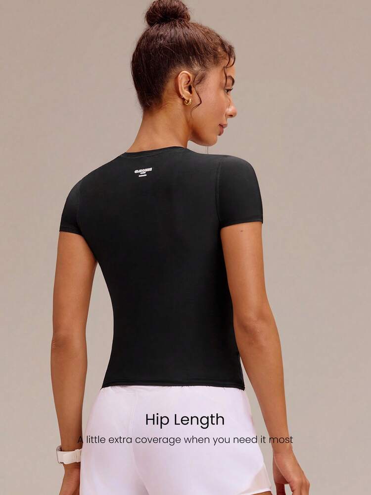 Stretch Mesh AirFlex Fitted Compression Breathable Hip-Length Stay-Put Contrasting Back Logo Short Sleeve Tee Training Running Workout Gym Fitness Wear
