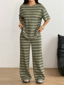 SHEIN EZwear Bộ đồ nữ dệt kim kẻ sọc, kiểu dáng thường ngày, 2 món. - Nhiều màu - Xem 4