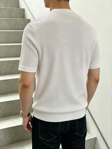 Neovey Men's Solid Color Minimalist Casual Short Sleeve T-Shirt - White - View 2