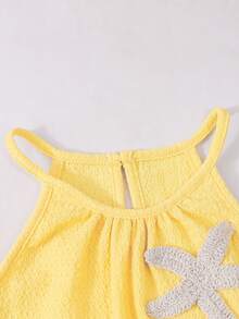 SHEIN Sparklyn 女童时尚百搭吊带背心和裤子两件套，露背纽扣设计，梭织面料，修身上衣+宽松直筒裤，适合户外穿着，夏季 - 黃色 - 查看 5