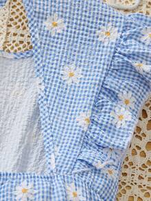 SHEIN Sparklyn Bộ áo liền quần mùa hè cho bé gái, màu xanh trắng kẻ caro, xếp ly, khoét lưng, có thắt lưng, thích hợp cho kỳ nghỉ biển, kiểu dáng cơ bản, đa năng, dự tiệc, đi học, mùa xuân/hè. - Màu xanh lam - Xem 4
