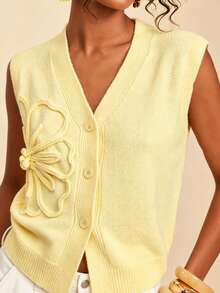SHEIN TRVLCHIC Chaleco de punto con botones bordados en 3D para mujer - Amarillo - Ver 1