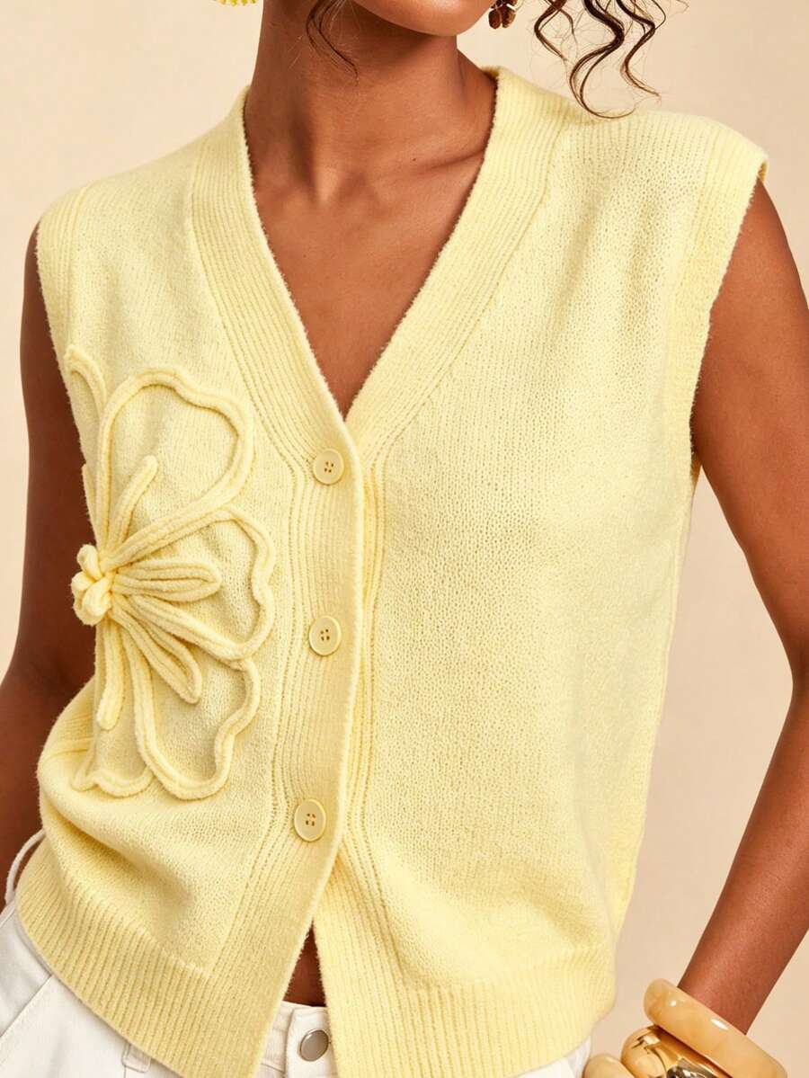 SHEIN TRVLCHIC Chaleco de punto con botones bordados en 3D para mujer - Amarillo - Ver 1