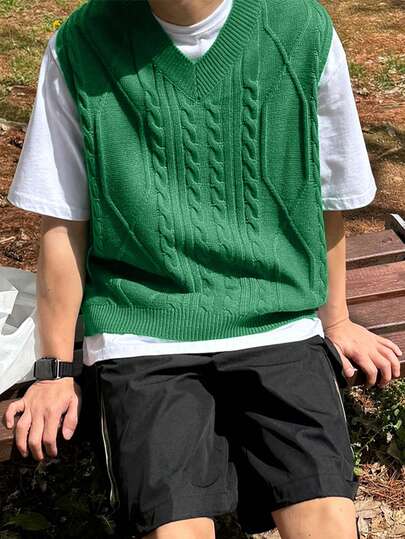 DAZY Men's Sleeveless Knit Tank Top With Green Twist Cable Pattern, Summer