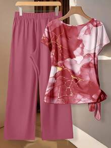 SHEIN Clasi 休闲简约风粉色仿箔抽象花卉图案女式衬衫配蝴蝶结和宽松直筒裤两件套，适合春夏穿着，复古风格 - 彩色 - 查看 2