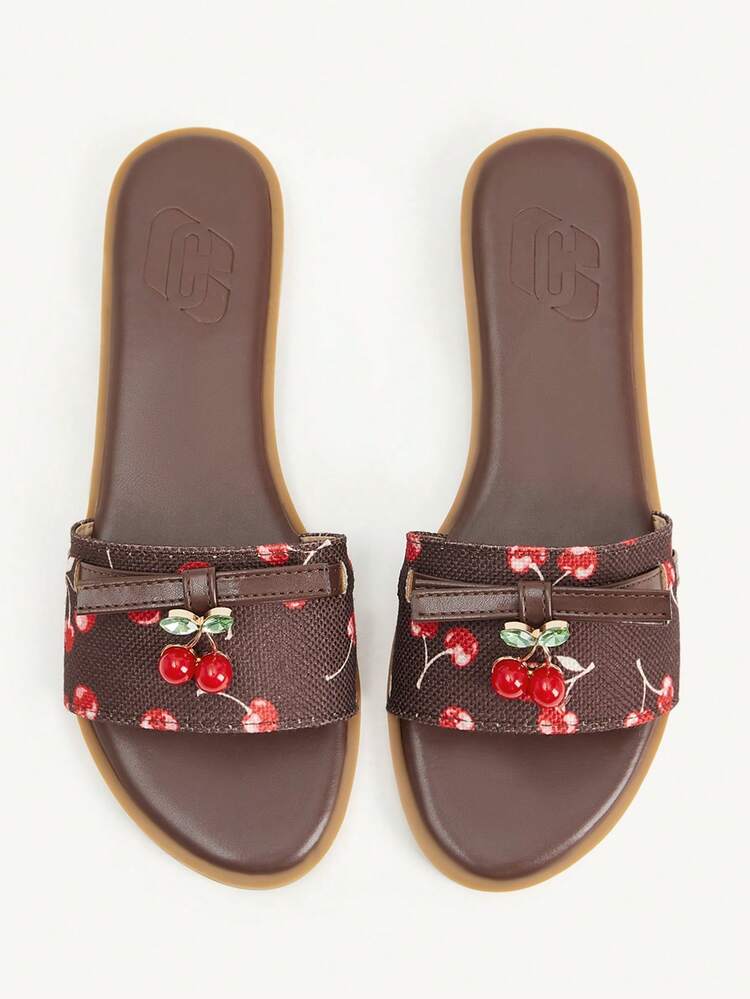 CUCCOO CHICEST One-Word Brown Flat Sandals With Cherry Buckle