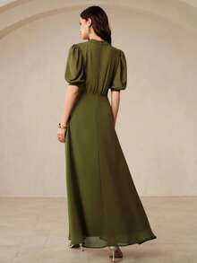 Aveloria Rosie Đầm nữ thanh lịch và trí thức bằng vải chiffon, cổ tròn, xếp ly eo, đính kim loại, dáng xòe, tay ngắn. - màu xanh lá - Xem 2