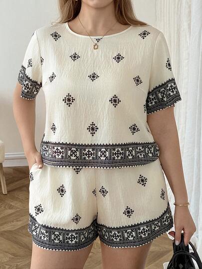 Comfylo Plusstorlek Dam Sommar Strandsemester Blommigt Tryck Lös Kortärmad Topp Och Shorts 2-delat Set