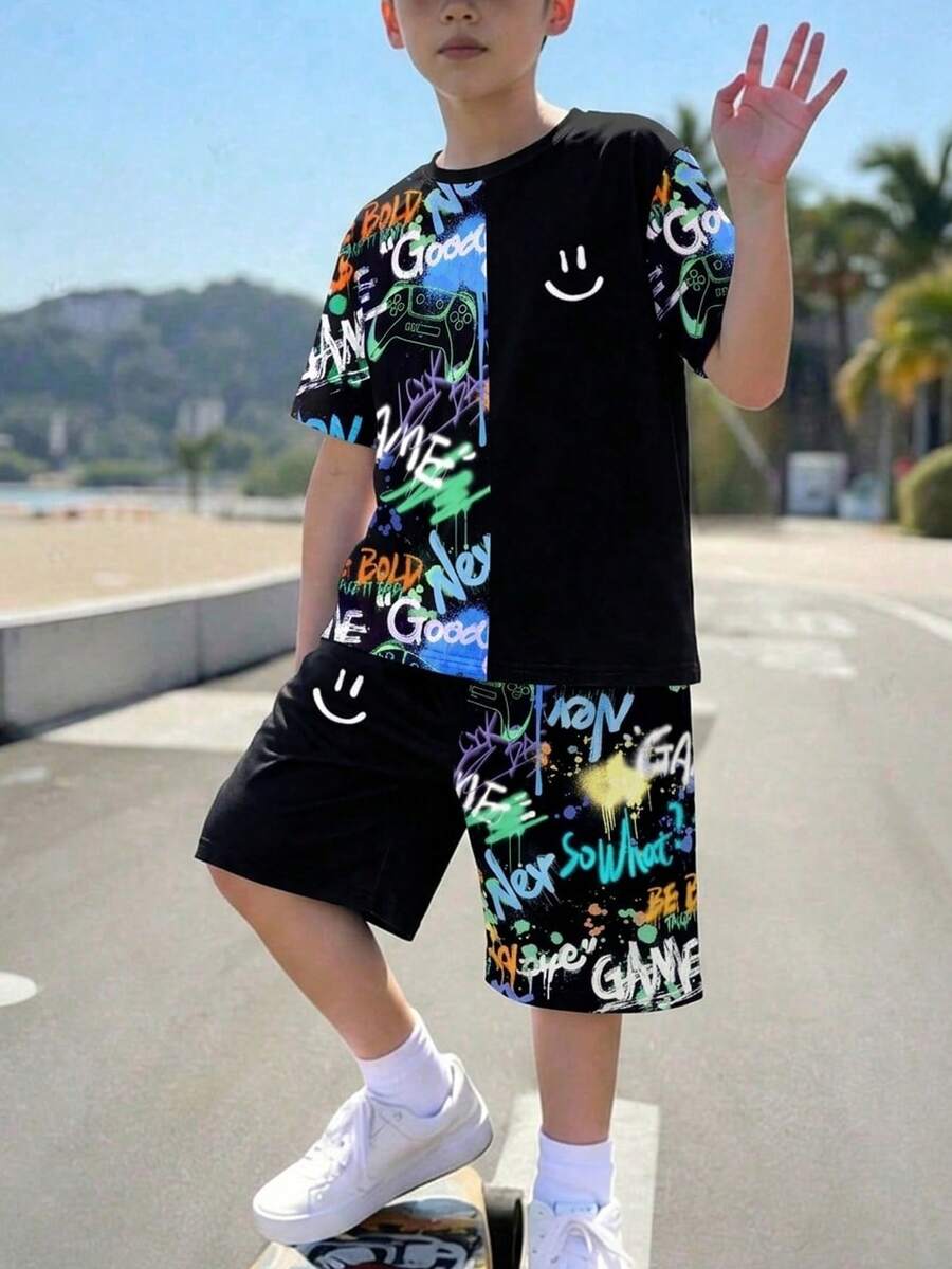 2pcs/Set Teenage Boys' Game Console Splatter Print Patchwork Short Sleeve Round Neck T-Shirt + Pocket Shorts Set - Multicolor - View 1