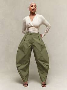 Vixey High Waist Pleated Barrel Leg Gold Button Trim Pants - Olive Green - View 4