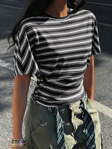 Coolane 女士夏季极简主义 Y2K 基础日常休闲返校街头风弹力白色宽松褶皱短款T恤 - 黑色 - 查看 9