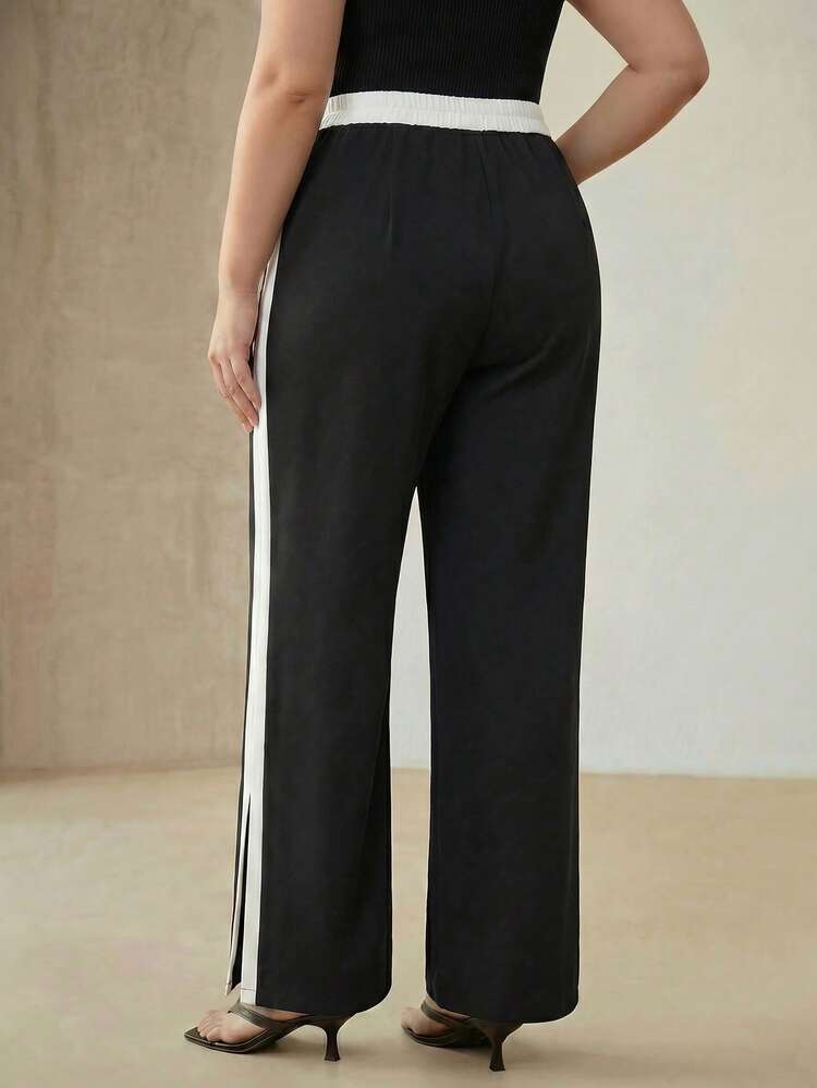 PLUS SIZE WOMEN CONTRAST WAIST STRAIGHT LEG PANTS WITH SIDE POCKETS