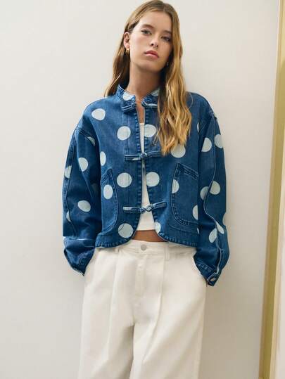 Nöista Áo khoác denim chấm bi với chi tiết cúc Trung Quốc ở phía trước. Thích hợp cho lễ hội, Ngày của Mẹ, trang phục thường ngày, lễ tốt nghiệp.