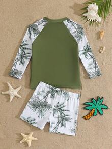 SHEIN Young Boys Swimwear,White & Green Palm Tree Print Long Sleeve Rash Guard Top & Swim Trunks Set,Summer Beach Holiday Hawaiian Style Pool Surfing - Green - View 3