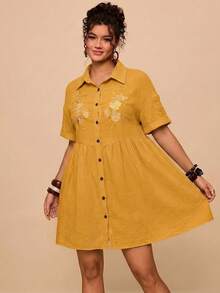 Travachic Plus Size Casual Cotton Floral Embroidered Black Shirt Collar Batwing Sleeve Patchwork Dress - Yellow - View 4