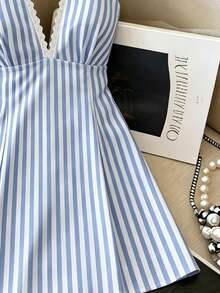 SHEIN Franclia Đầm ngắn cổ yếm xếp nếp kẻ sọc dành cho nữ, đầm đi nghỉ mát dành cho nữ, đầm kẻ sọc dành cho nữ - Màu xanh nhạt - Xem 5