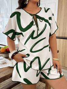 SHEIN Holidaya Plus Size Women's Abstract Line & Stripe Print Casual Vacation Short Sleeve Top And Shorts Set - Multicolor - View 4