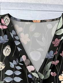 Mellowie Plus Size Floral V-Neck Cap Sleeve Lace Patchwork Summer Blouse - Multicolor - View 3