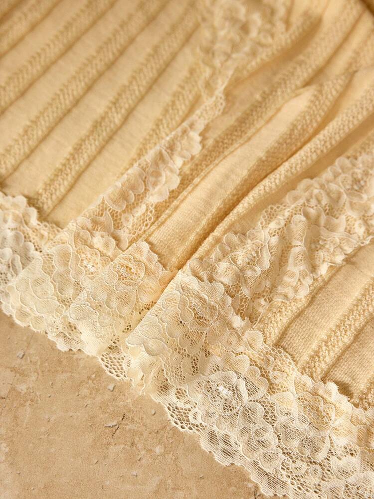 CONTRAST LACE SWEATER SKIRT