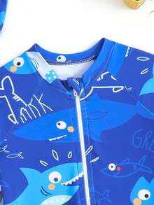 SHEIN Baby Boys Swimwear For Boys, Cute Multi Color Knitted Fabric With Many Fish Prints, Long Sleeve Sunscreen Jumpsuit And Hat, Fashionable And Casual, Exquisite And Gorgeous, Suitable For Swimming, Suitable For Summer Vacation, Beach Beach Beach, Swimming Pool, Summer Party, Leisure Vacation Boy Swim Set With Shark Print Toddler Boy Beach Set Boy Rash Guard Set Long Sleeve Toddler Boy Swimsuit Set With Hat Boy Swim Set Long Sleeve - Multicolor - View 3