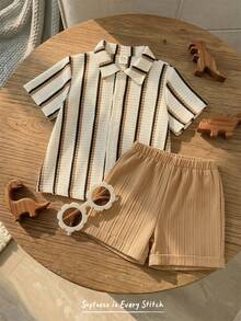 Màu Khaki