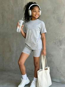 SHEIN Loose Fit Short Sleeve T-Shirt And Shorts Set, Sporty Style, Lightweight Fabric, Suitable For Daily Wear, Casual Or Workout - Grey - View 7