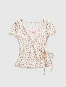 Sweetness 春夏 Y2K 復古辣妹風奶黃色碎花對比蕾絲蝴蝶結側片設計女款 T-Shirt，適合情人節、音樂節、度假等 - 杏色 - 查看 1