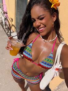 SHEIN Swim 夏季新款复古纹理面料沙滩性感露背系带高衩三角杯短裤浪漫假日比基尼泳装套装（女士款） - 彩色 - 查看 2