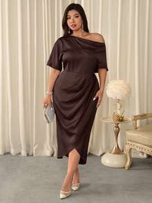 Firerie Plus Size Women Elegant Solid Color Asymmetrical Shoulder Dress - Coffee Brown - View 2