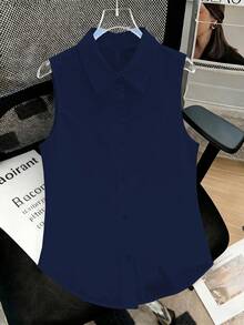 GlowEve CURVE Blus Elegan Ukuran Plus dengan Tali Belakang Motif Kupu-kupu - Navy Blue - View 2