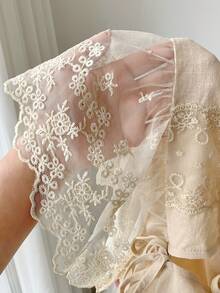 Comfortcana 女款花卉刺繡綁帶棉質無袖上衣，淺米色，夏季優雅休閒茶會蕾絲風格海灘度假上衣 - 卡其色 - 查看 7