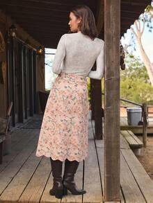 WESTFADE 春夏鄉村風全滿花卉印花A字牛仔裙，高腰波浪邊鈕扣前襟野餐波希米亞西式女裝鄉村演唱會穿搭 - 彩色 - 查看 2