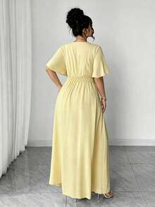 SHEIN LUNE CURVE 大码女士优雅度假休闲新款V领宽松袖连衣裙 - 淡黃色 - 查看 2