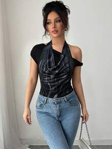 SHEIN LUNE Áo thun nữ màu đen co giãn, in kỹ thuật số, cổ xếp ly, thắt nút xoắn, dáng ôm bất đối xứng. - màu đen - Xem 4