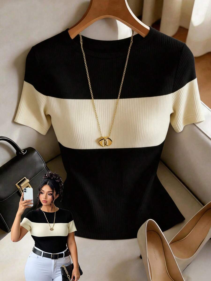 SHEIN CURVE+ Camiseta de oficina/uso diario de manga corta con bloque de color elegante para mujer de talla grande, primavera/verano - Multicolor - Ver 1