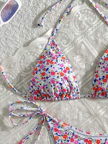 Swim Mod Koleksi Musim Semi/Panas 2026 Terbaru, Pakaian Renang Minimalis Seksi Bermotif Bunga yang Menawan, Set Bikini Dua Potong Model Halter Ikat, Warna Putih untuk Golf - MultiWarna - View 4