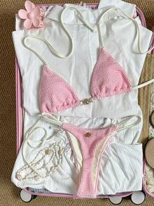 Swim Mod 女士26SS春夏新款金属光泽粉色泡泡面料撞色米色V领露背裹身三角比基尼两件套泳衣，海滩度假 - 粉色 - 查看 1