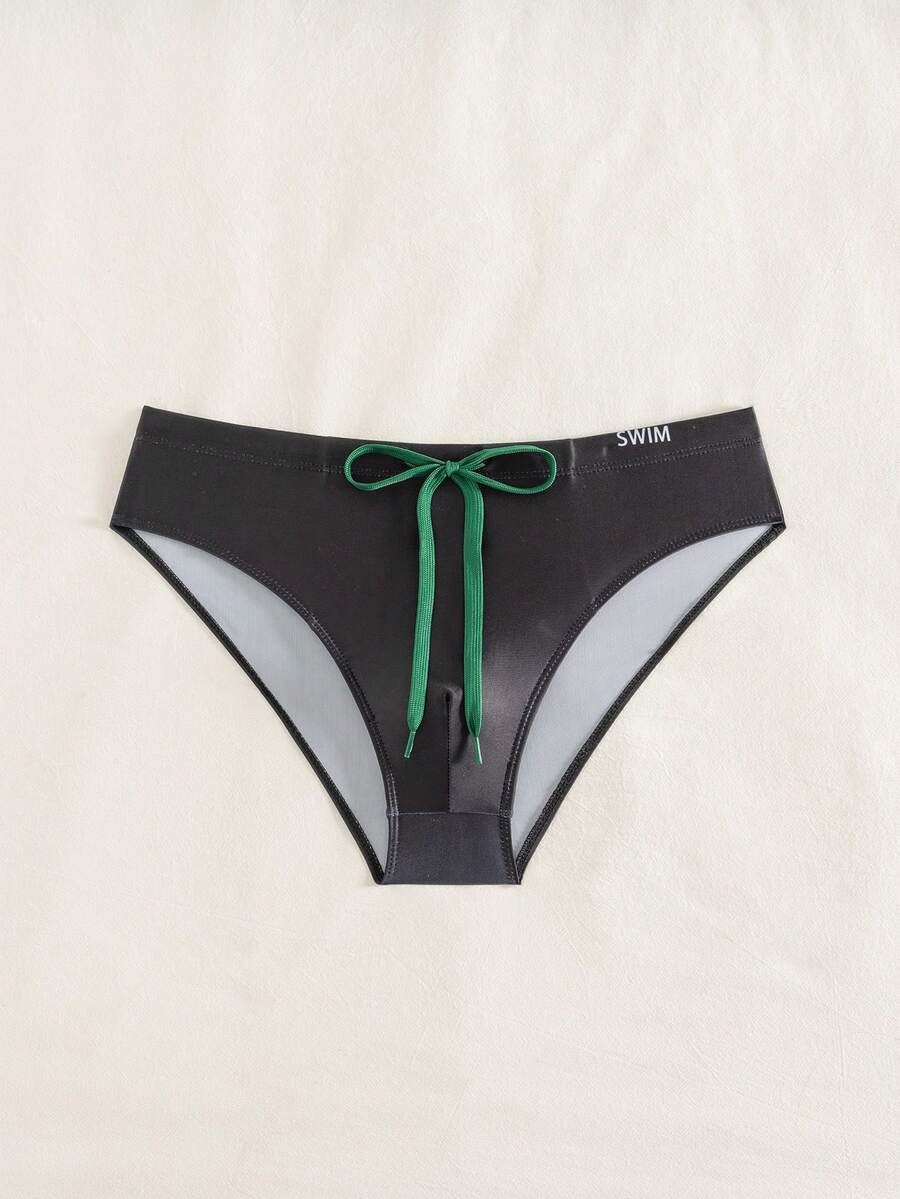 Manfinity KASUA 男士腰部綁帶休閒三角泳褲,度假款 - 黑色 - 查看 1