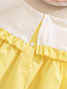 SHEIN Vintaside Kids 1 buah Gaun Bayi Perempuan Musim Panas Model Baru Kerah Peter Pan, Blok Warna, Ruffle, Pita Bordir, Bagian Belakang Terbuka Warna Pink, Manis & Imut untuk Jalan-jalan, Bepergian, Liburan - Kuning - View 5